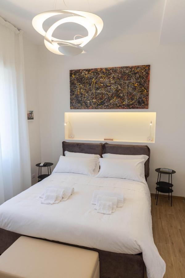Colosseo Brightful Apartment With Rooftop Roma Exterior foto