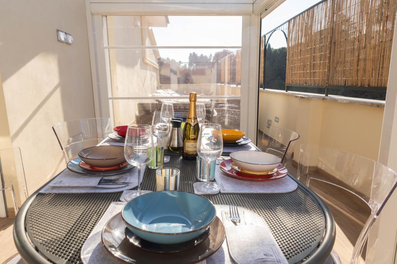 Colosseo Brightful Apartment With Rooftop Roma Exterior foto